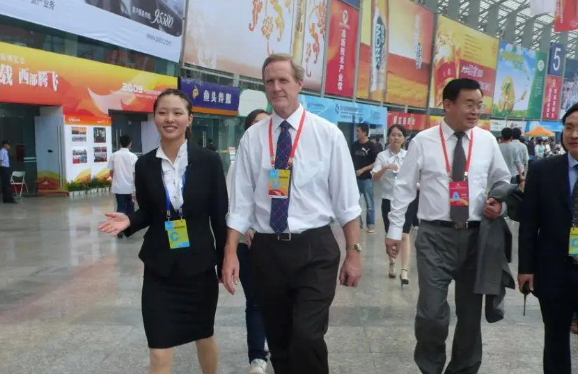 專業(yè)翻譯公司口譯翻譯是怎么定價的，陪同口譯翻譯